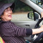 75歳以上の高齢者の運転免許手続きが11月から変更　交通違反者には運転技能検査が必須に