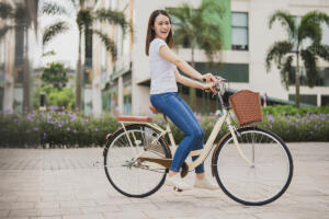 山口県、岡山県で自転車保険が義務化へ　2024年10月から